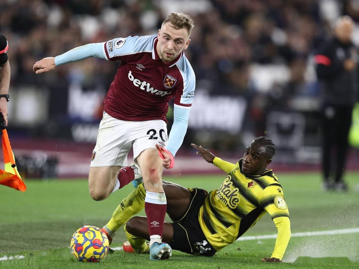 西汉姆窗口期遗憾出局，志在欧联名次提升，震撼外界，年轻球员得到机会(西汉姆联vs佛罗伦萨)