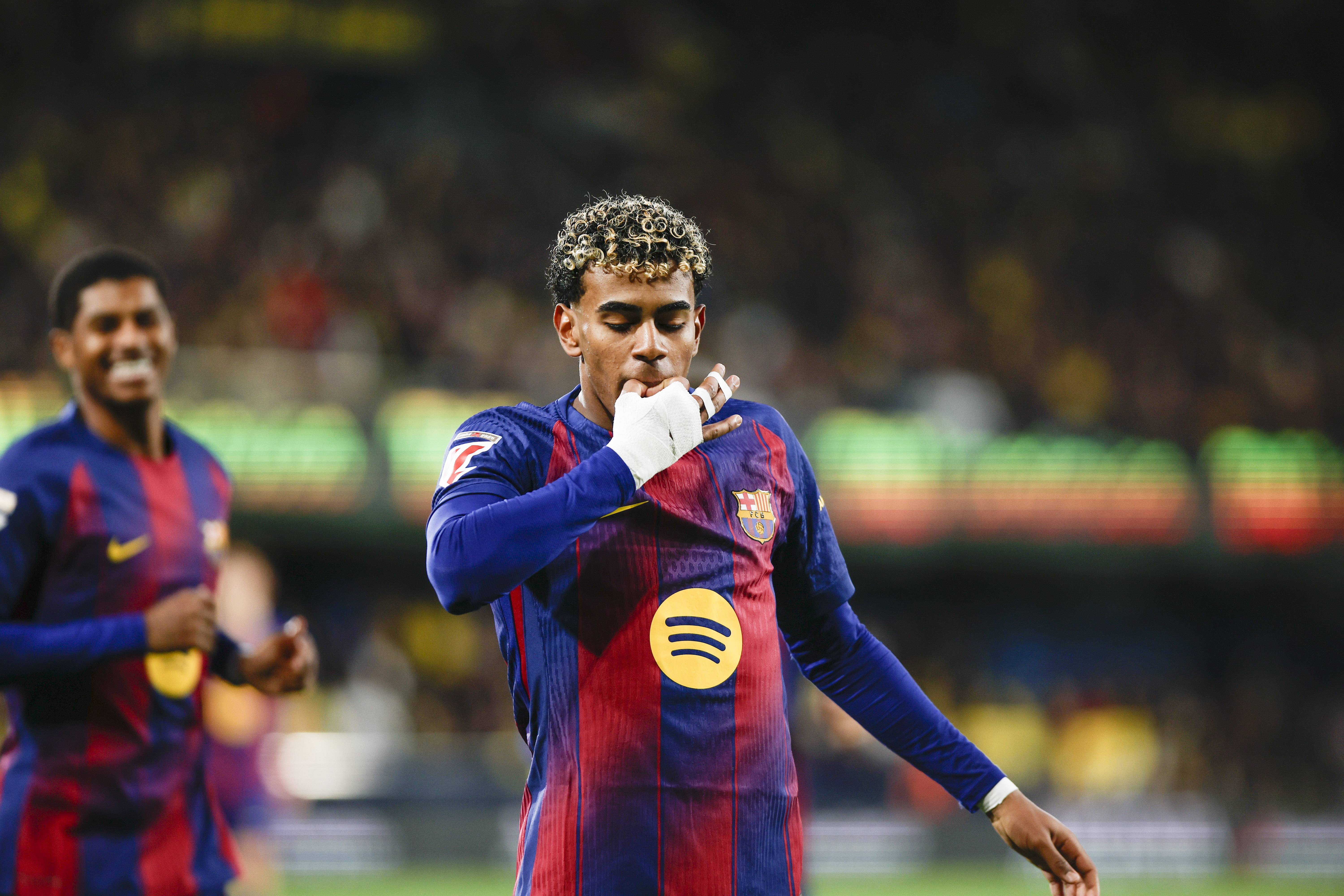 开云官网罗马围绕德甲远射贴柱集结日巴塞罗那备战全明星赛，媒体一致点评：今夜比利亚雷亚尔备战足总杯的简单介绍